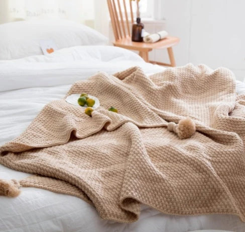 Nordic fringed knit ball blanket wool blanket office air conditioning lunch break blanket shawl blanket sofa leisure blanket blanket null